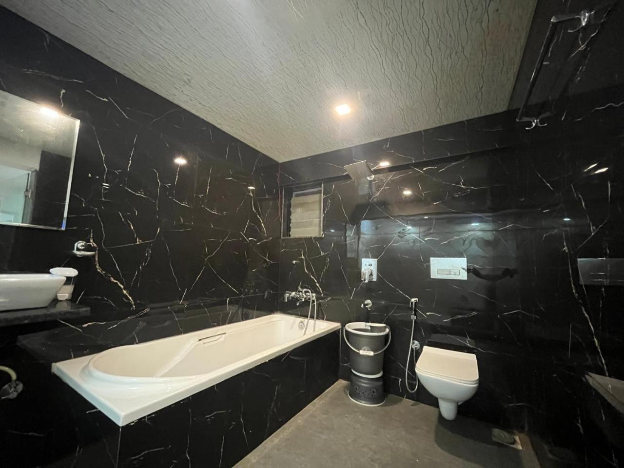 Arsh Executive Inn Dive Εξωτερικό φωτογραφία